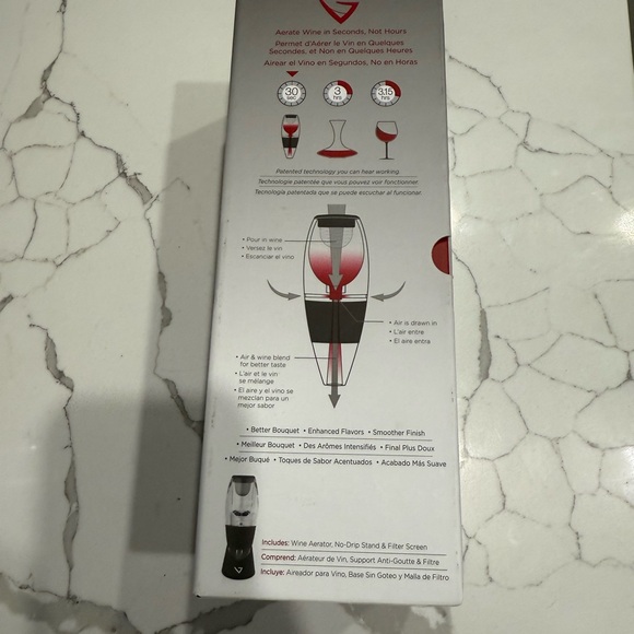 Vinturi Red Wine Aerator - Picture 2 of 6